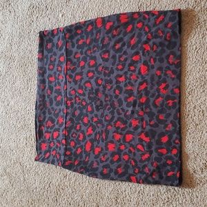 Ambiance Black and Red Leopard Print Skirt Size Small